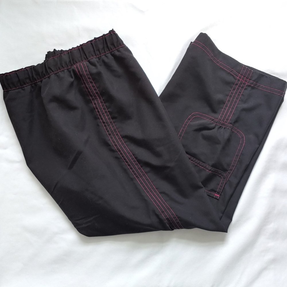 🎃N.Y.L. New York Laundry Black Performance Crop S